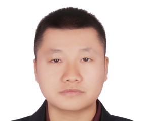 屈艺, 35, Los Angeles