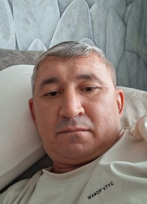 Rustam из Уфы 42 года