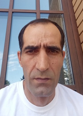 Минас из Владивостока 46 лет