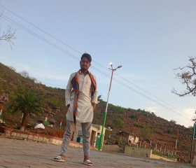 Arwsr, 19, Narwar
