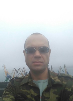 Олег, 40, Россия, Находка