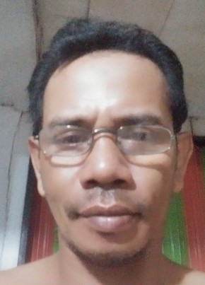 gunawan, 43, Indonesia, Pemangkat