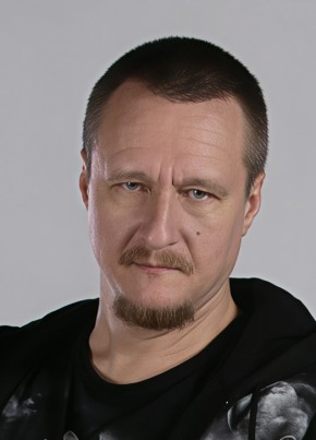 Евгений из Мурманска 45 лет