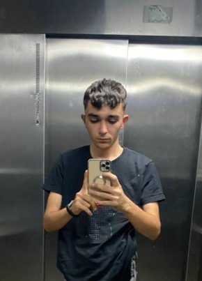 Yusuf, 20, Türkiye Cumhuriyeti, Ankara