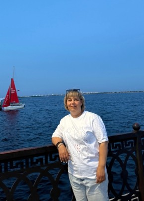 Ирина из Энгельса 52 года