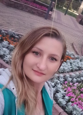 Елена из Россоши 27 лет
