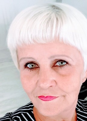 Elena, 65, Россия, Екатеринбург