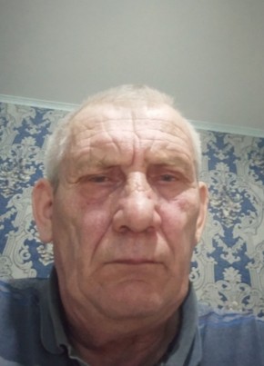 Роман из Чистополи 19 лет
