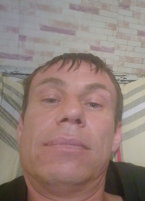 Марк из Хабаровска 42 года