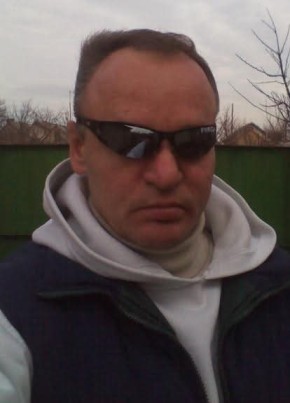 Ghennadi из Békéscsaba 51 год