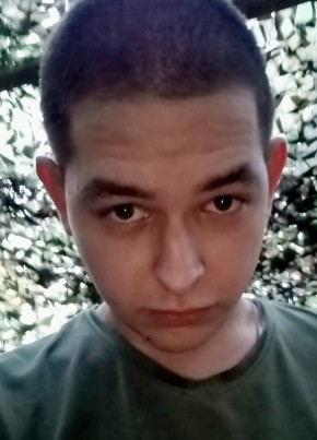 Никита из Сертолово 20 лет