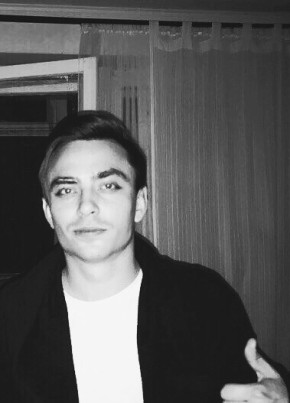 Sergey, 33, Russia, Moscow