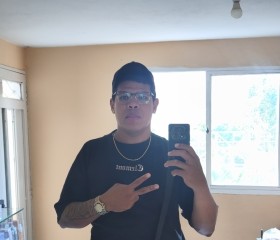 Ronald diaz, 32, Medellin