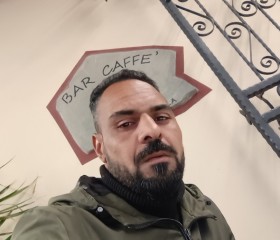 ميممو, 30, Sassari