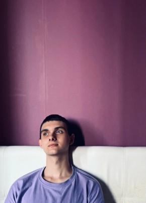 Алексей из Удачныя 21 год
