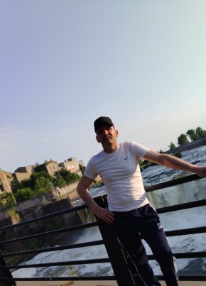 Vladimer, 44, Estonia, Narva