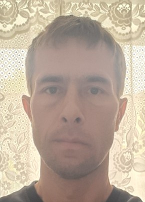 Александр из Юрлы 48 лет