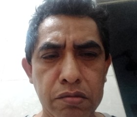 Gaspar, 46, Cancun