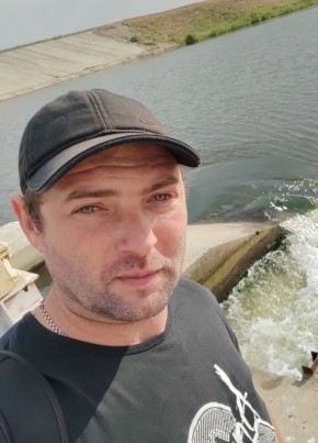 Яков из Саратова 37 лет