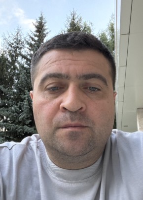 Вугар из Ессентуки 47 лет