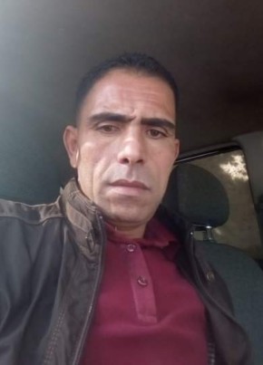 Ahmed Miles, 43, People’s Democratic Republic of Algeria, Chlef