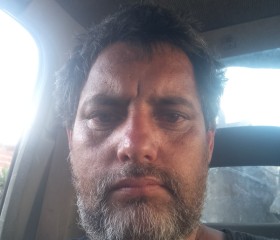 Moise, 43, Buenos Aires