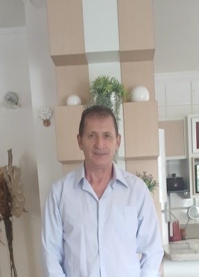 Andre из Chapecó 54 года