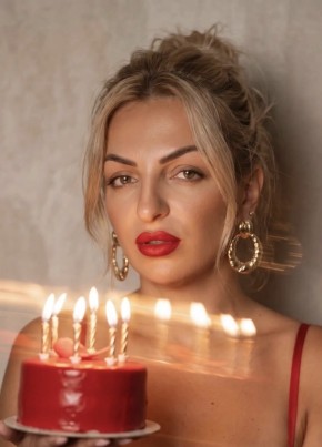 Алина из Лосино-Петровския 31 год