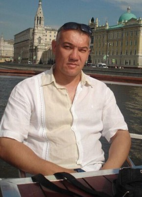 Александр из Москвы 46 лет