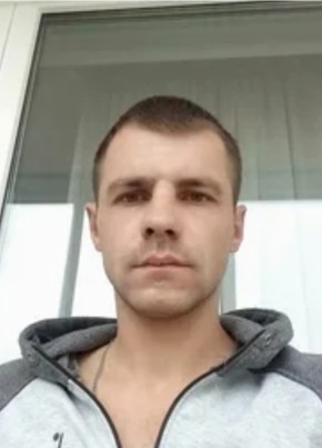 Саша, 34, Россия, Отрадный