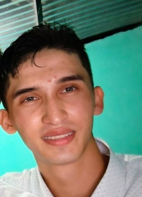 Alejandro из La Dorada 20 лет