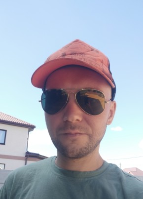 Антон, 38, Россия, Белгород