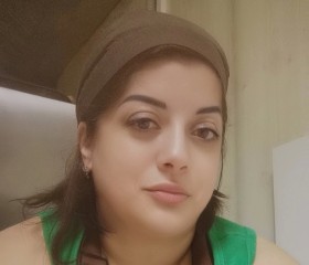 Liana, 80, Lodeynoye Pole