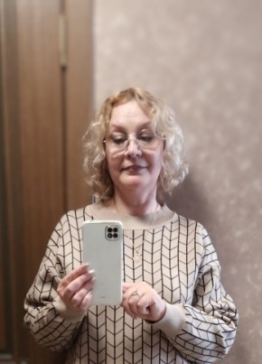 Наталья, 50, Россия, Приютное