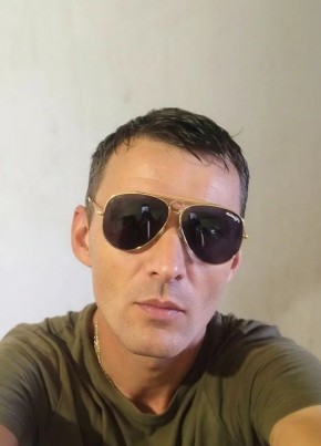 Вася из Ярославли 37 лет