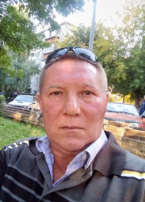 Алексей Турмусов из Магнитогорска 64 года