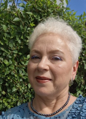 Светлана из Нововоронежа 59 лет