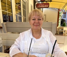 Galina, 65, Moscow