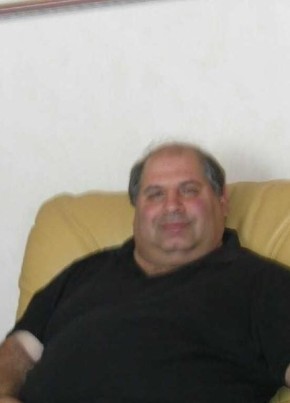 Albert, 59, République Française, Bobigny