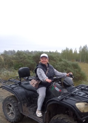 Елена, 52, Россия, Белоярский (Югра)