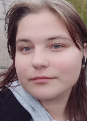 Полина из Мариинска 18 лет