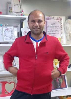 محمد جمال из طَرَابُلُس 18 лет
