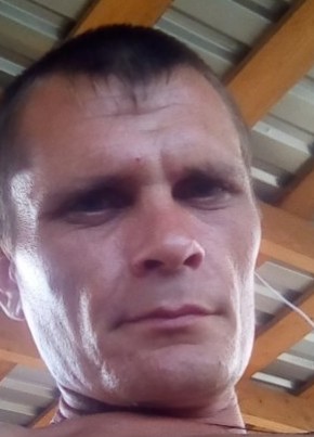 Александр, 36, Россия, Багерово
