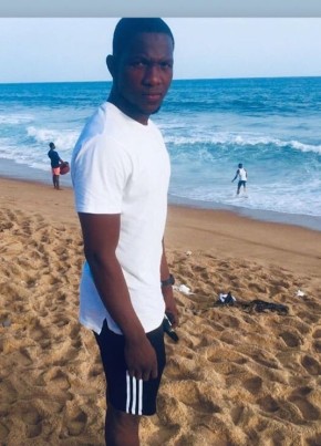 Momo, 33, République de Côte d’Ivoire, Abidjan