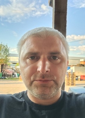 Sergey, 40, Russia, Istra