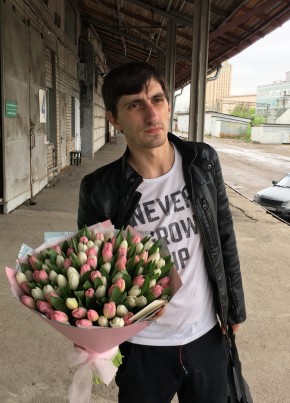 Иван, 32, Россия, Тула