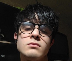 Olim Sharipov, 21, Moscow