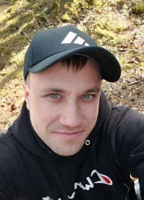 Антон, 33, Россия, Сосновый Бор