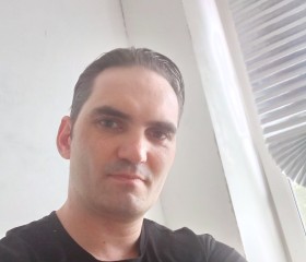Artem, 43, Saint Petersburg