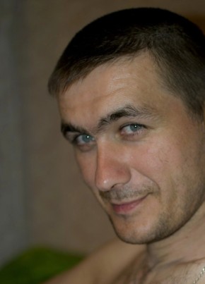 Юрий, 38, Россия, Псков